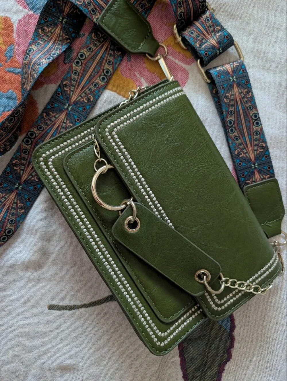Olive Green Crossbody Shoulder Bag with Decorative Strap And Gold Chain Detail
